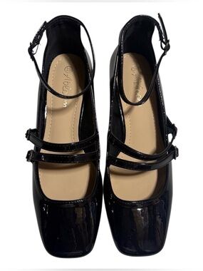 Black Patent Mary Jane Ankle-Strap shoes